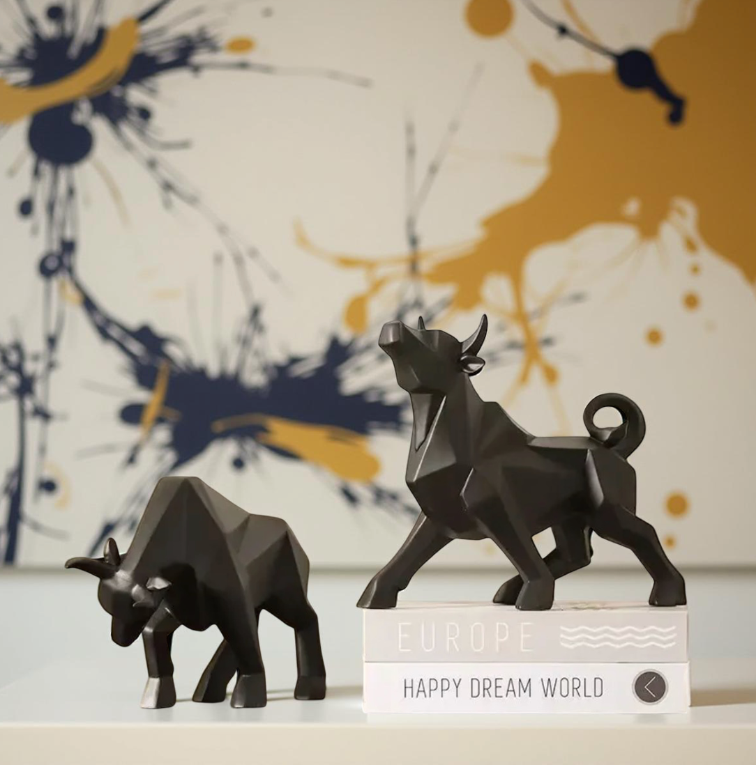 Wall Street Bull