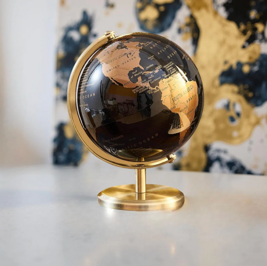 The Luxe Globe