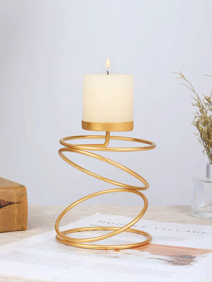 Ins Luxury Style Metal Candle Holders Simple Golden Wedding Decoration Bar Party Living Room Decor Home Decor Candlestick