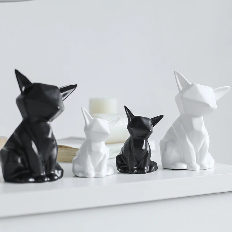 Nordic Ceramic Fox Figurine Home Decor Items Home Office Cabinet Decor Animal Sculptures & Figurines Aesthetic Room Decoration